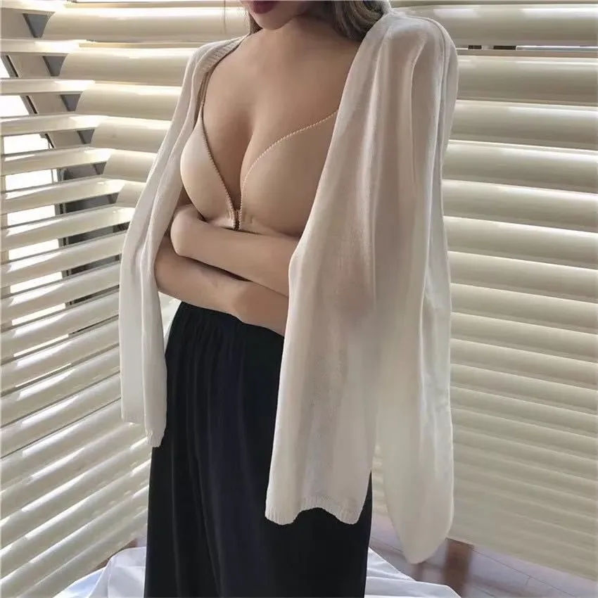 Soft triangle cup pushup bra with front opener and double thin straps