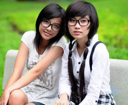 Suitable Bras to Wear Under the Uniform